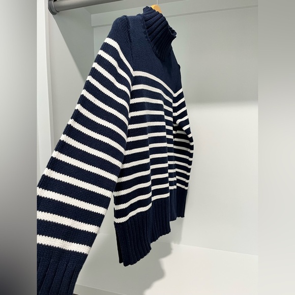 J crew Cotton turtleneck knit sweater in navy ivory stripe NEW size XS - Picture 4 of 11